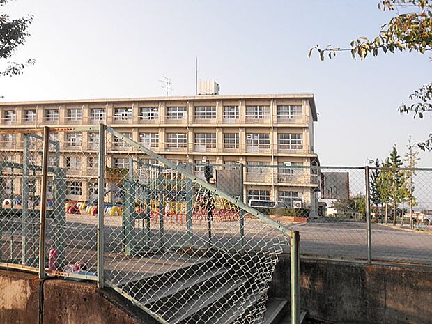 春日井市立 篠原小学校(420m)