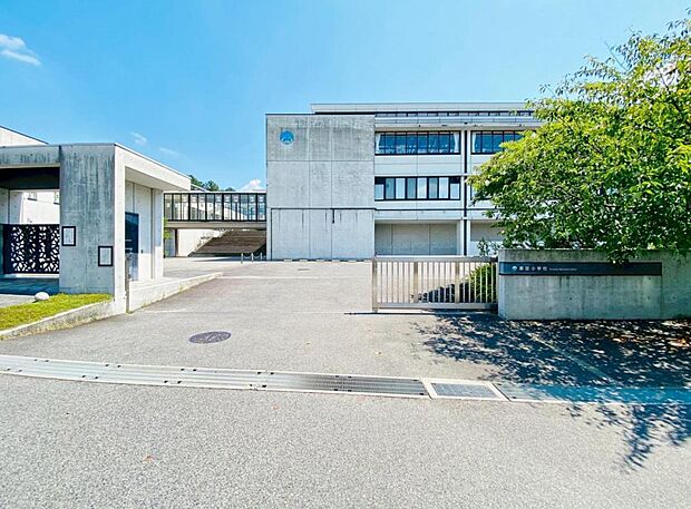 みよし市立黒笹小学校（300m）