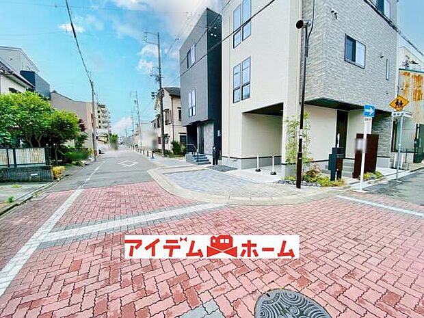 東側道路(2026年6月)撮影