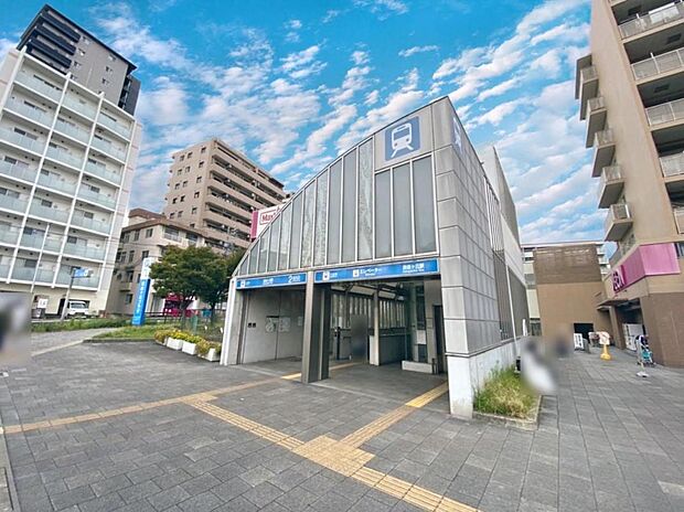 自由ヶ丘駅(750m)