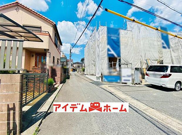 西側道路(2026年8月)撮影