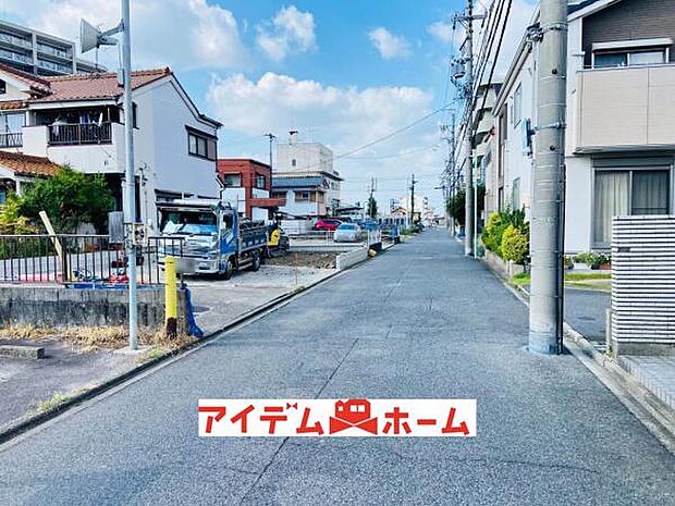 東側道路（2026年8月）撮影