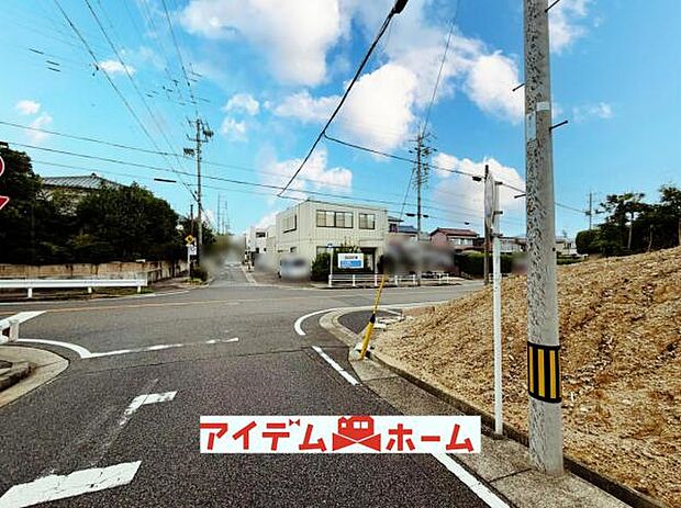 西側道路（2026年9月）撮影