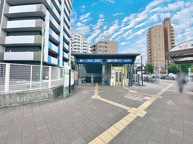 茶屋ヶ坂駅(1980m)