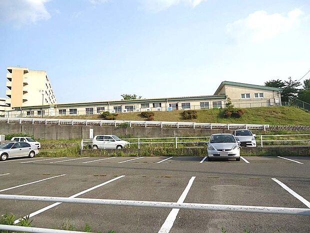 瀬戸市立 八幡保育園(360m)