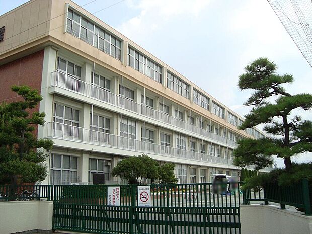 北名古屋市立師勝東小学校(897m)
