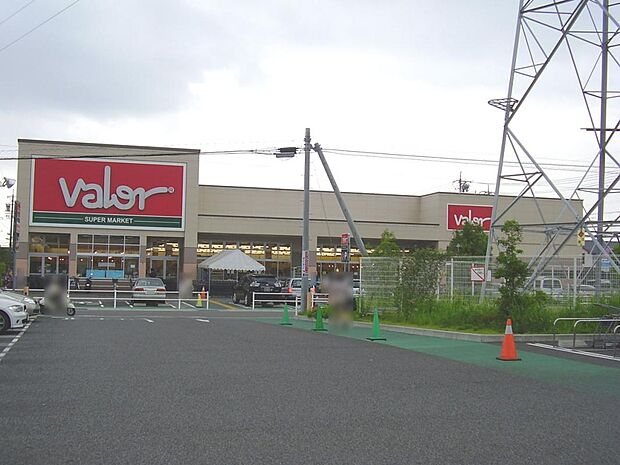 スーパーマーケットバロー 師勝店(769m)