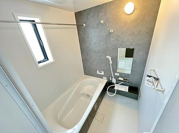 休日、平日問わずお気軽にお問合せくださいませ。