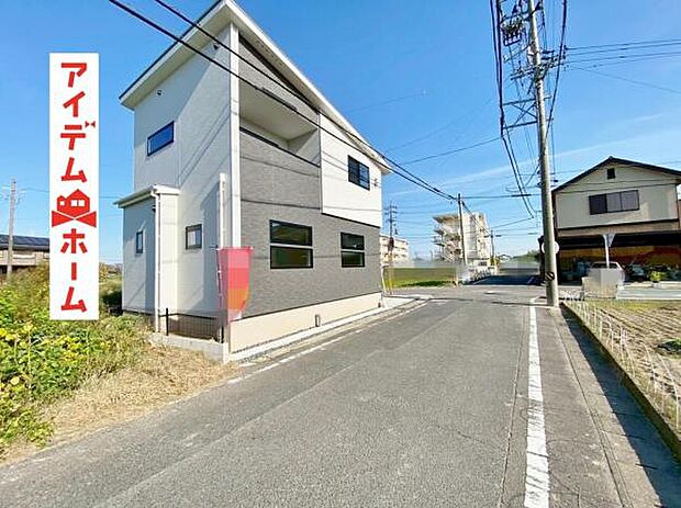 現地(2025年10月)撮影 南西道路 休日、平日問わずお気軽にお問合せくださいませ。