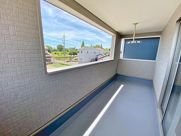 急な雨でも洗濯安心のインナーバルコニー