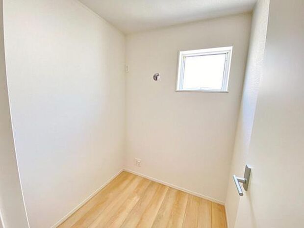 テレワークルーム完備