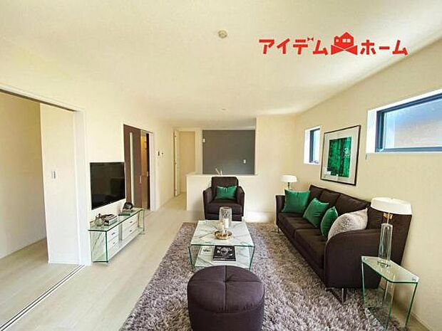 ※家具設置イメージです。 家族団らんの時間も増えそうな、ゆったりと寛げるLDKが魅力です♪