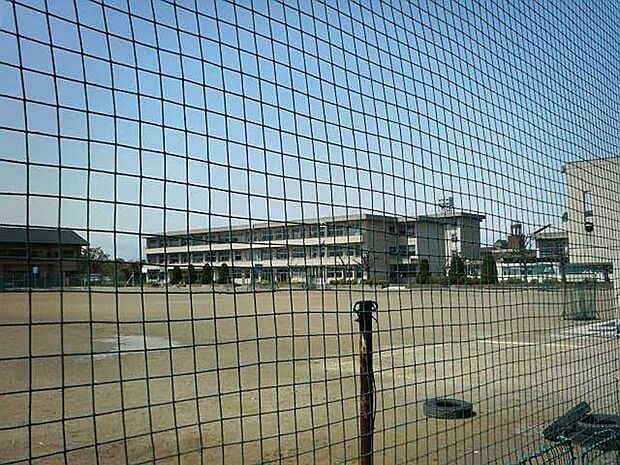 稲沢市立稲沢西中学校（430m）