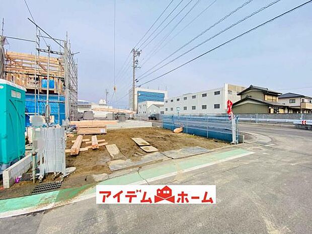 5号棟　外観写真 平日・土日問わずご案内致しますお気軽にお問合わせ下さい♪ 