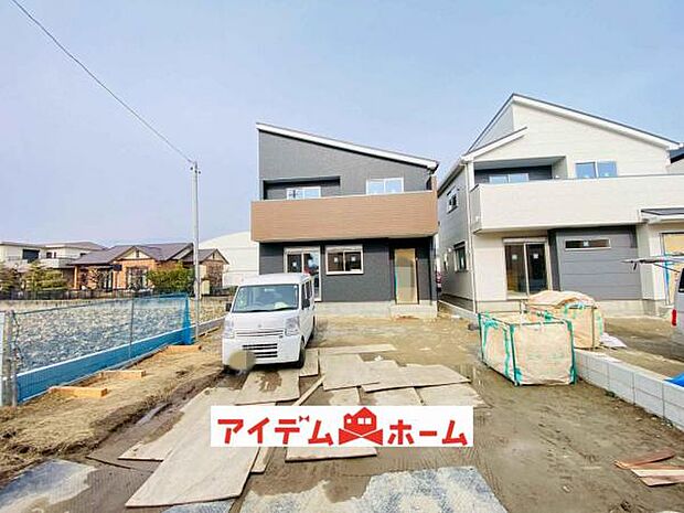 1号棟　外観写真 平日・土日問わずご案内致しますお気軽にお問合わせ下さい♪ 