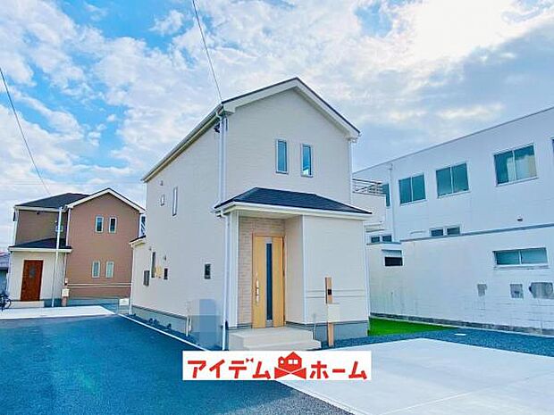 A号棟　外観写真 平日・土日問わずご案内致しますお気軽にお問合わせ下さい♪ 