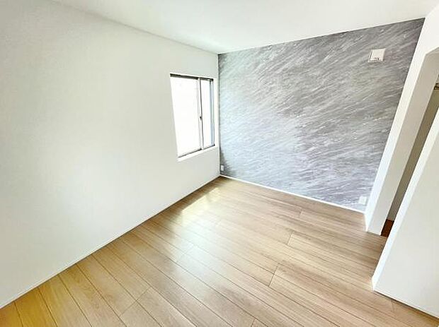 採光たっぷりの明るく心地良いお部屋です♪