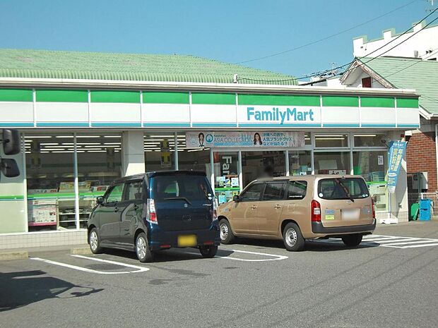 ファミリーマート 北名古屋片場店(830m)