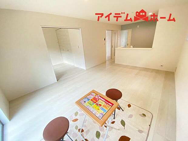 内観写真 平日・土日問わずご案内致しますお気軽にお問合わせ下さい♪