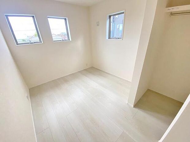 内観写真 平日・土日問わずご案内致しますお気軽にお問合わせ下さい♪