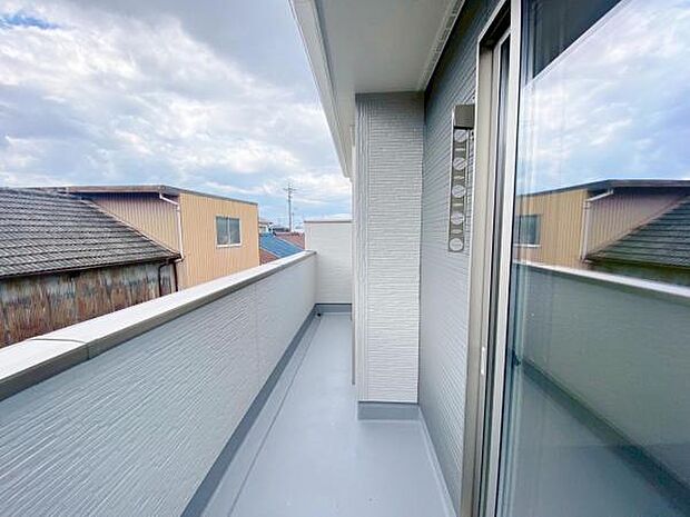 内観写真 平日・土日問わずご案内致しますお気軽にお問合わせ下さい♪