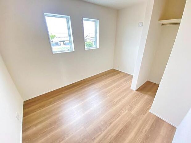 内観写真 平日・土日問わずご案内致しますお気軽にお問合わせ下さい♪