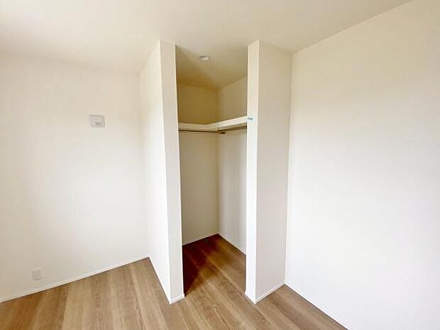 内観写真 平日・土日問わずご案内致しますお気軽にお問合わせ下さい♪