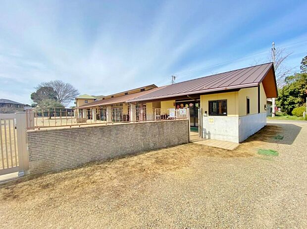 ひよし幼稚園（342m）