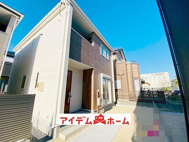 2号棟 外観写真 平日・土日問わずご案内致します!お気軽にお問合わせ下さい♪