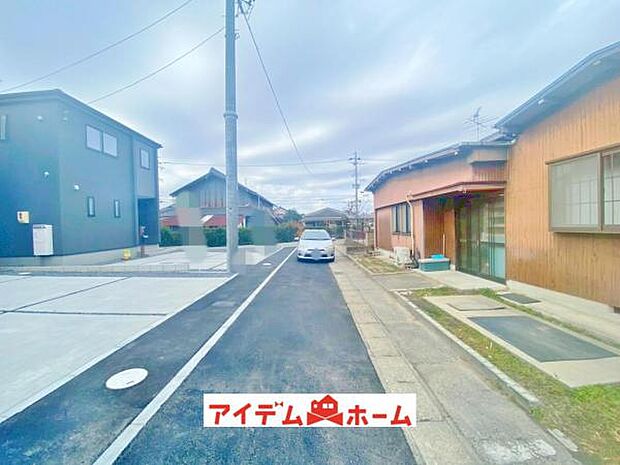 前面道路 平日・土日問わずご案内致します!お気軽にお問合わせ下さい♪