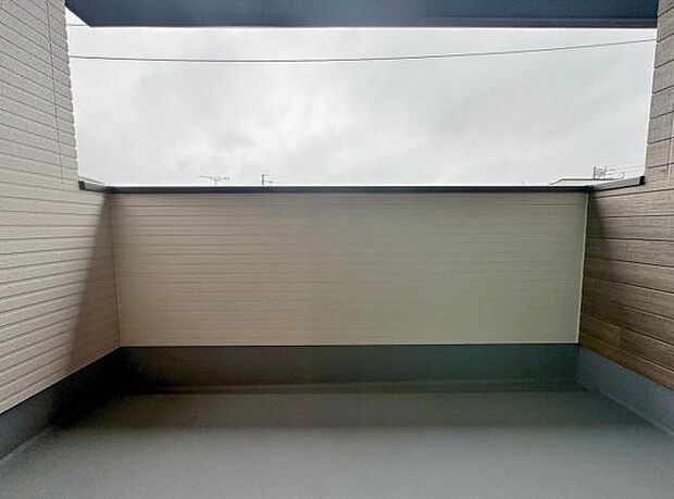 休日、平日問わずお気軽にお問合せくださいませ。