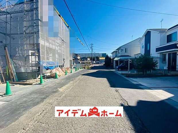 前面道路 平日・土日問わずご案内致しますお気軽にお問合わせ下さい♪  