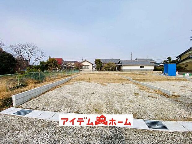 1号棟　外観写真 平日・土日問わずご案内致しますお気軽にお問合わせ下さい♪ 