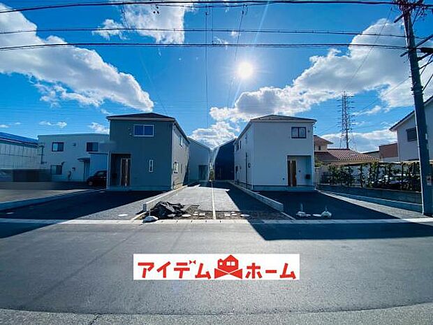 全体　外観写真 平日・土日問わずご案内致しますお気軽にお問合わせ下さい♪ 