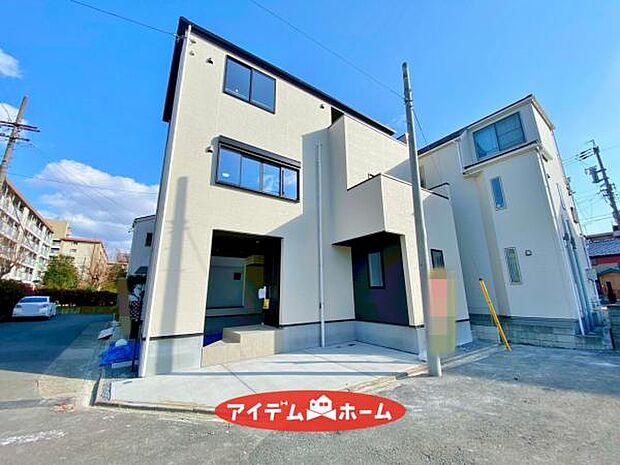 1号棟 外観写真 平日・土日問わずご案内致します!お気軽にお問合わせ下さい♪