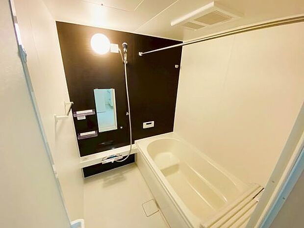 休日、平日問わずお気軽にお問合せくださいませ。