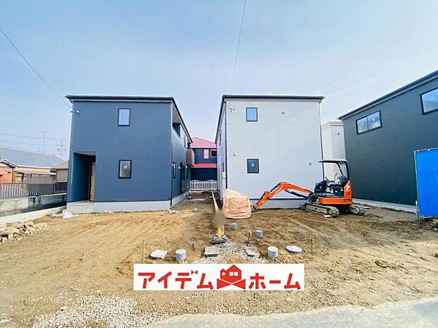 全体　外観写真 平日・土日問わずご案内致しますお気軽にお問合わせ下さい♪ 