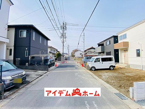 前面道路 平日・土日問わずご案内致しますお気軽にお問合わせ下さい♪ 