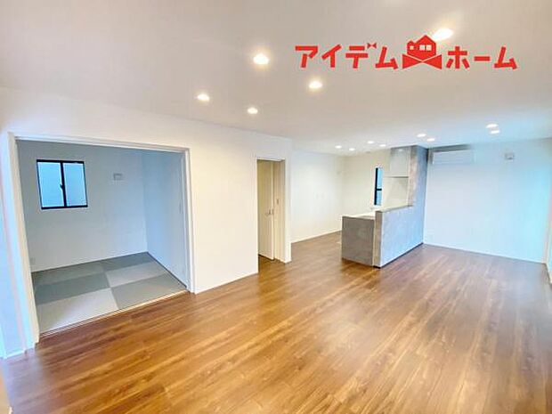 内観写真 平日・土日問わずご案内致します!お気軽にお問合わせ下さい♪