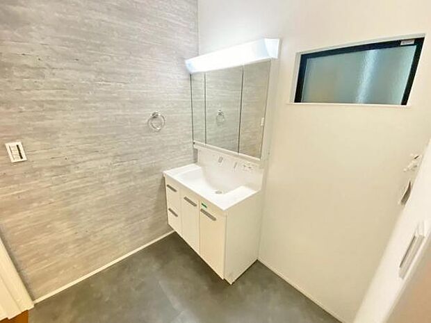 内観写真 平日・土日問わずご案内致しますお気軽にお問合わせ下さい♪