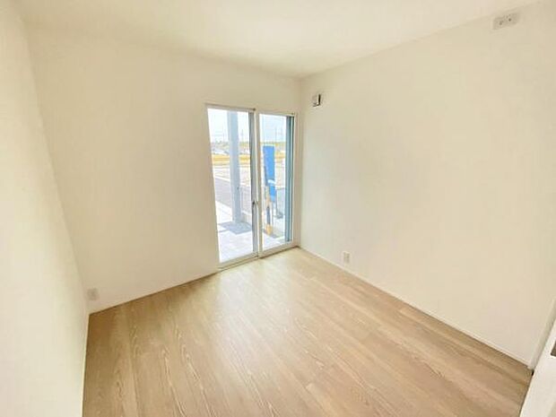 内観写真 平日・土日問わずご案内致しますお気軽にお問合わせ下さい♪