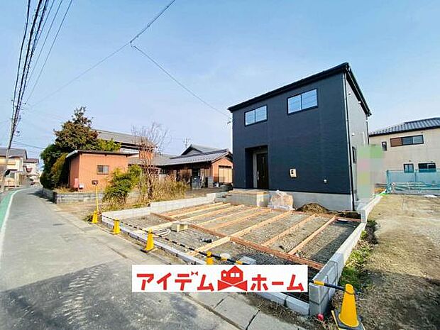 1号棟　外観写真 平日・土日問わずご案内致しますお気軽にお問合わせ下さい♪ 