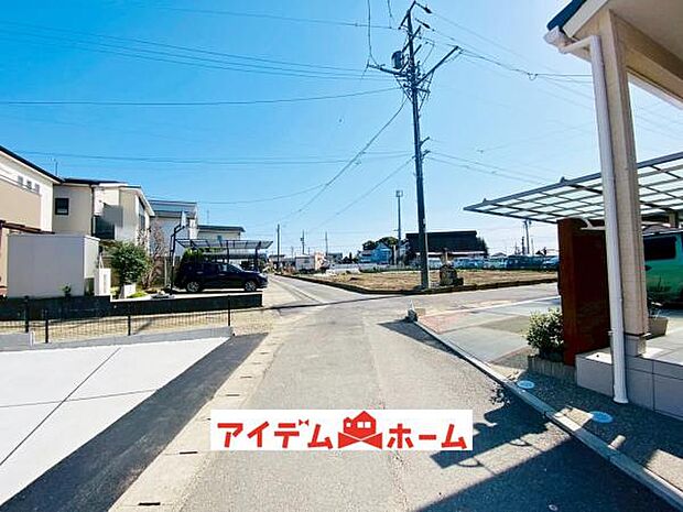 前面道路 平日・土日問わずご案内致します!お気軽にお問合わせ下さい♪