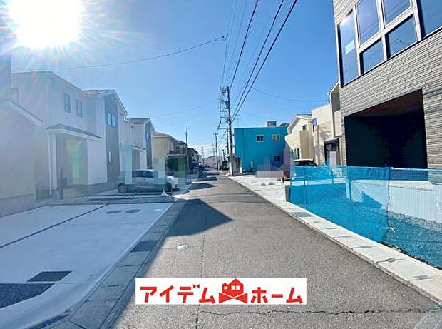 前面道路 平日・土日問わずご案内致します!お気軽にお問合わせ下さい♪