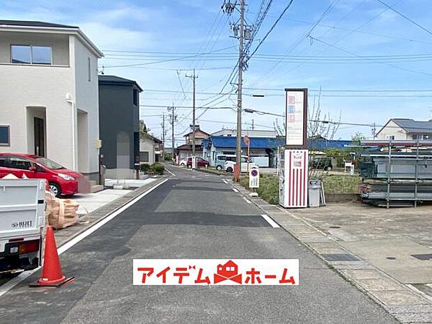 前面道路 平日・土日問わずご案内致します!お気軽にお問合わせ下さい♪