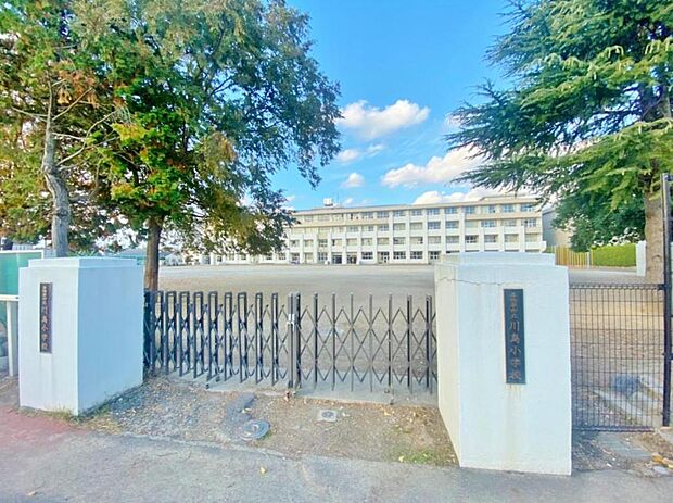 各務原市立川島小学校（720m）