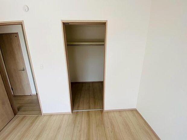 E号棟 内観写真