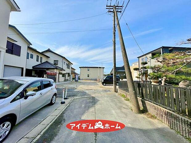 前面道路 平日・土日問わずご案内致します!お気軽にお問合わせ下さい♪
