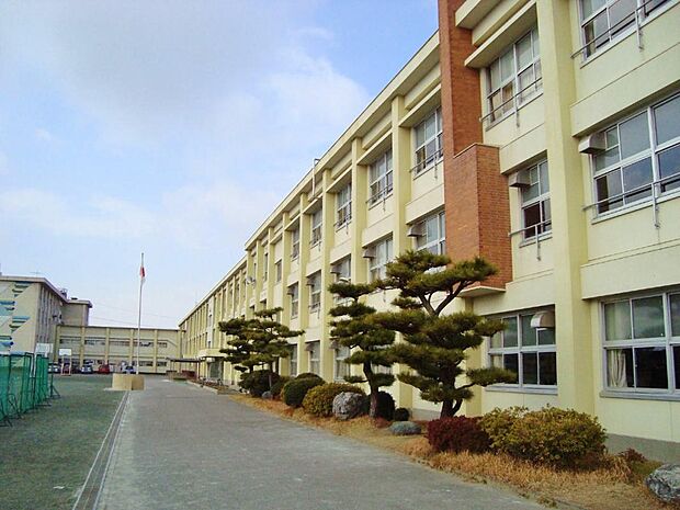 一宮市立今伊勢中学校(1500m)
