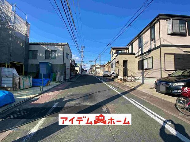 前面道路 平日・土日問わずご案内致しますお気軽にお問合わせ下さい♪ 